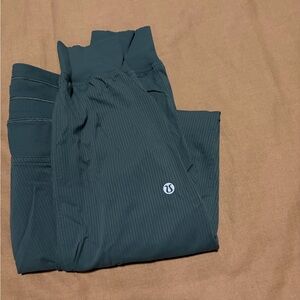 Women’s lululemon athletica Green Studio Pants